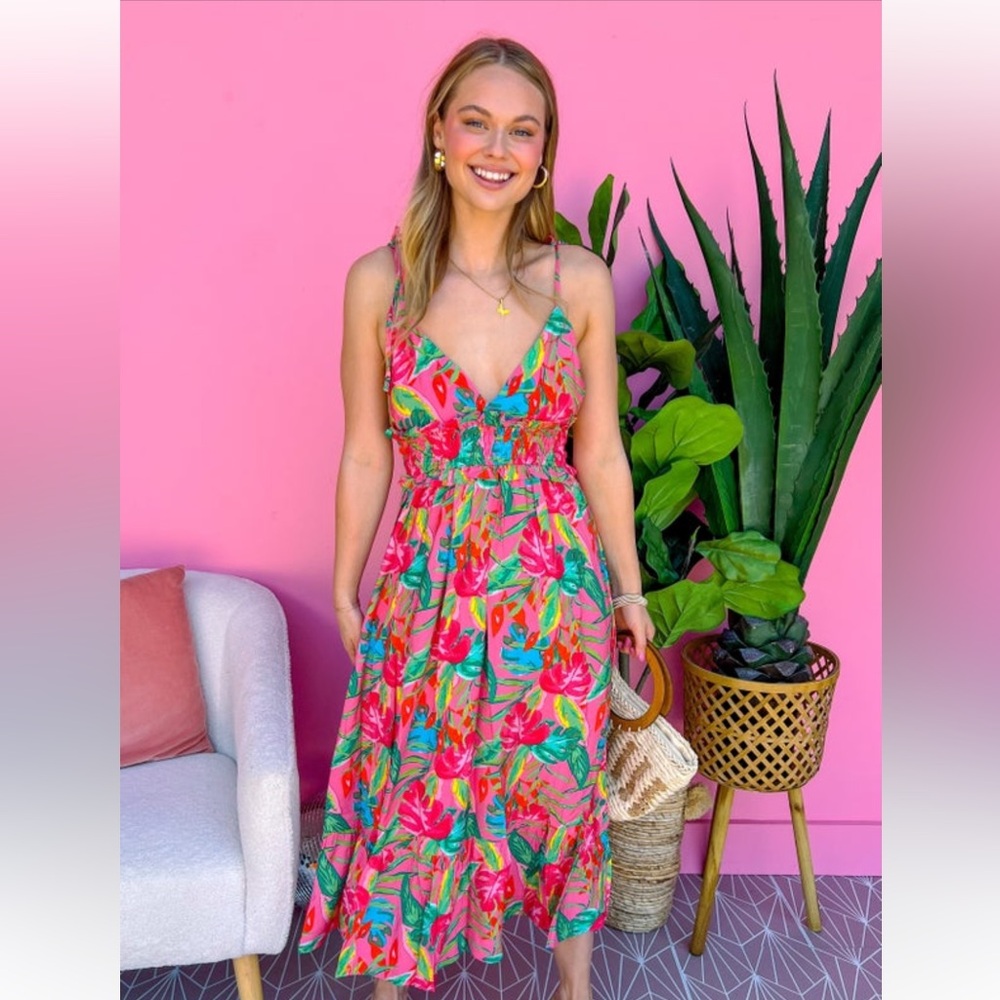 Floral Tropical Pink Maxi Dress sz Medium